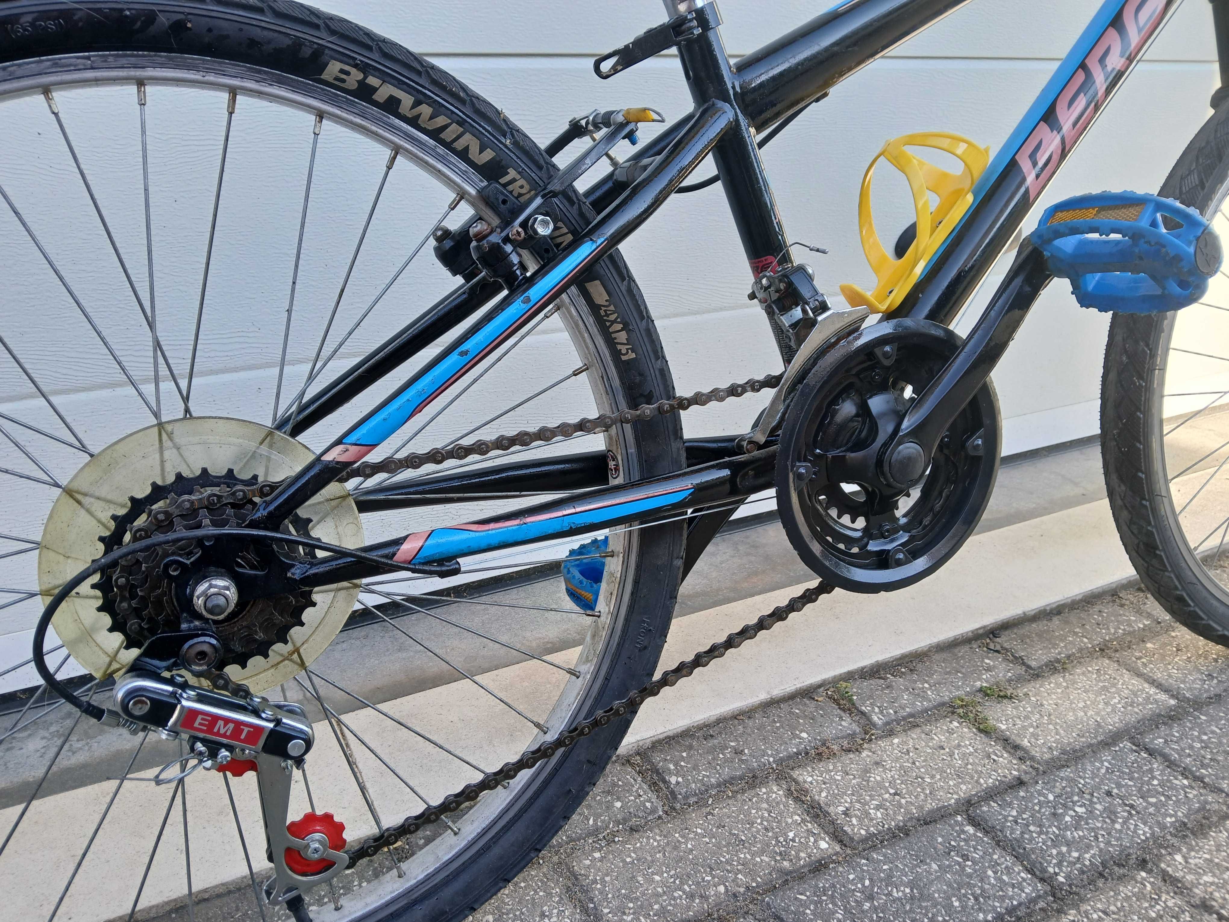 Bicicleta BERG roda 24 e 18 velocidades