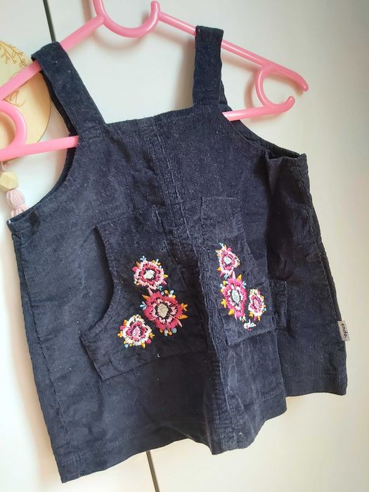 Sukienki i sweterki r. 80/86