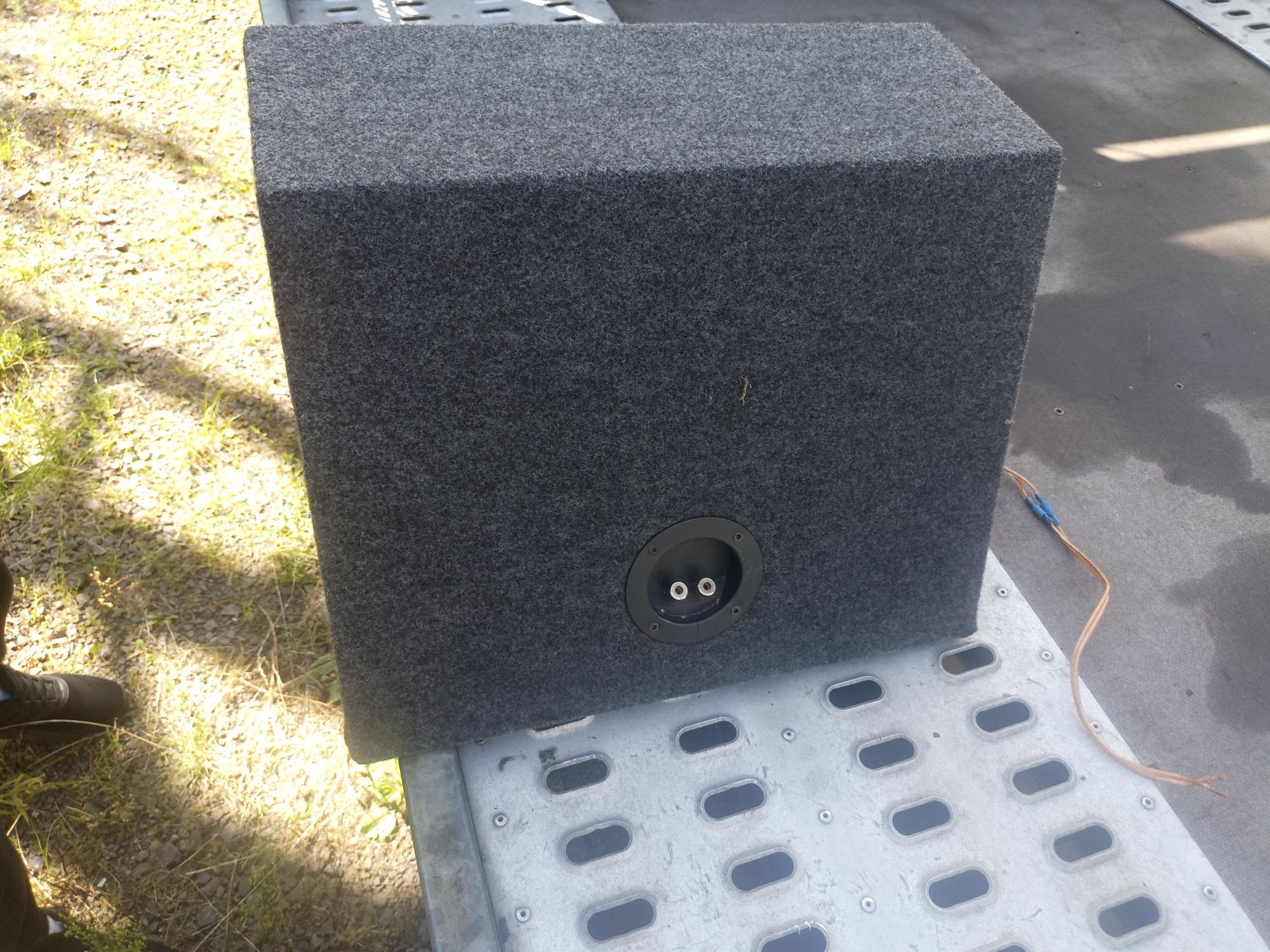 Subwoofer JL Audio USA + Wzmacniacz Alpine Stan Bdb