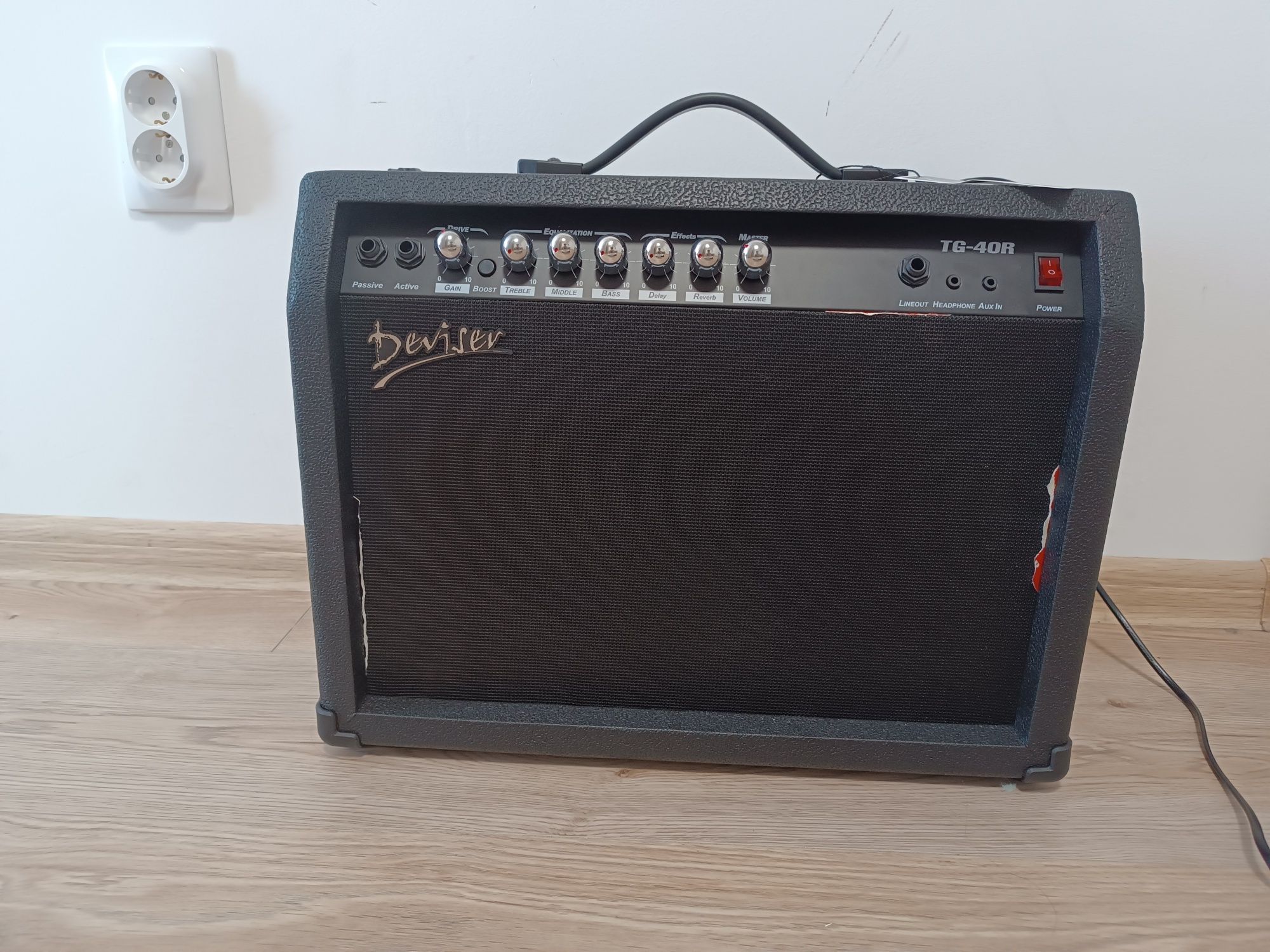 Косбопідсилювач deviser tg-40r комбік