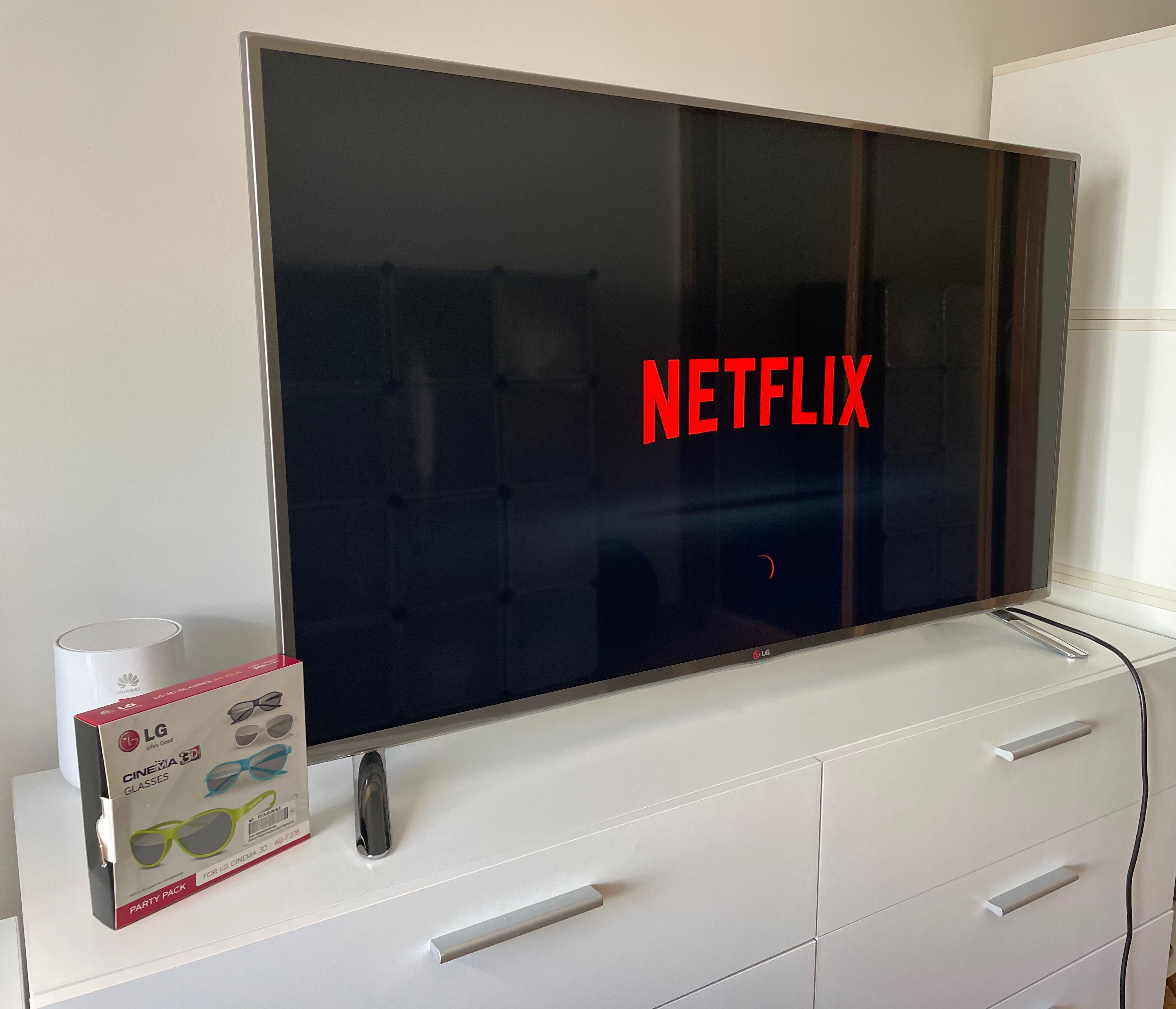 Smart TV LED 47 polegadas -  CINEMA 3D / webOS