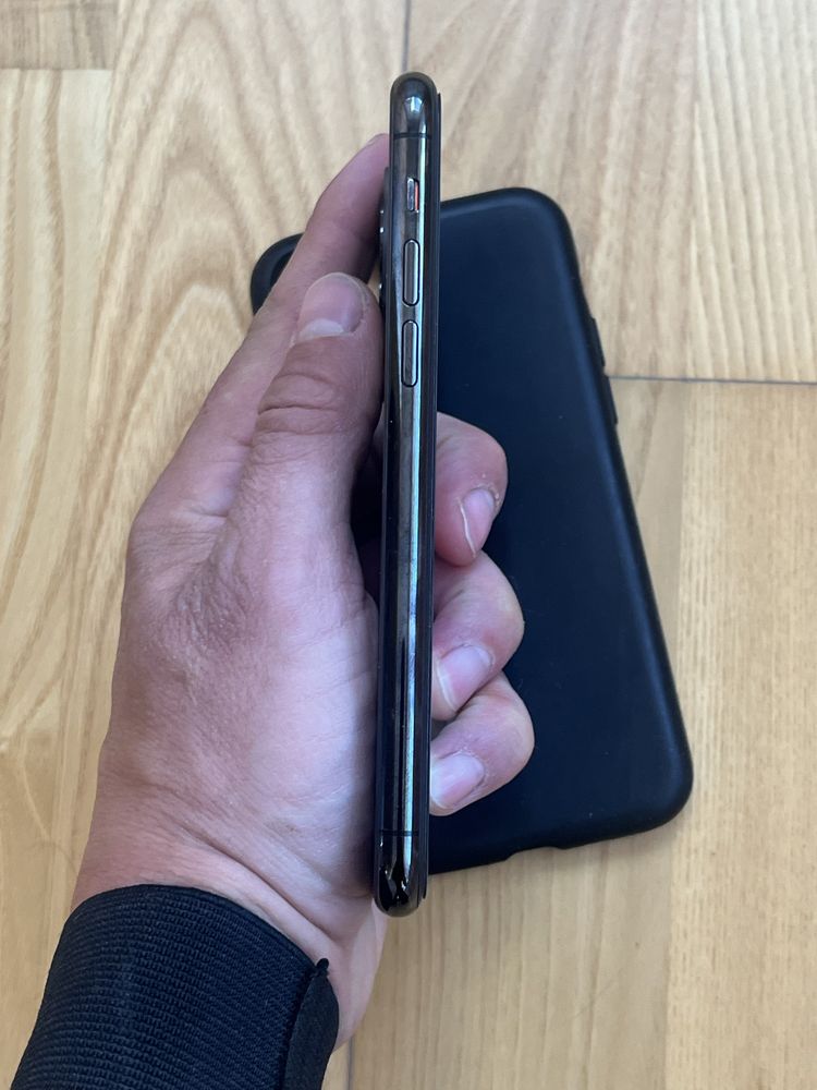 iPhone 11 Pro 256gb space gray neverlock