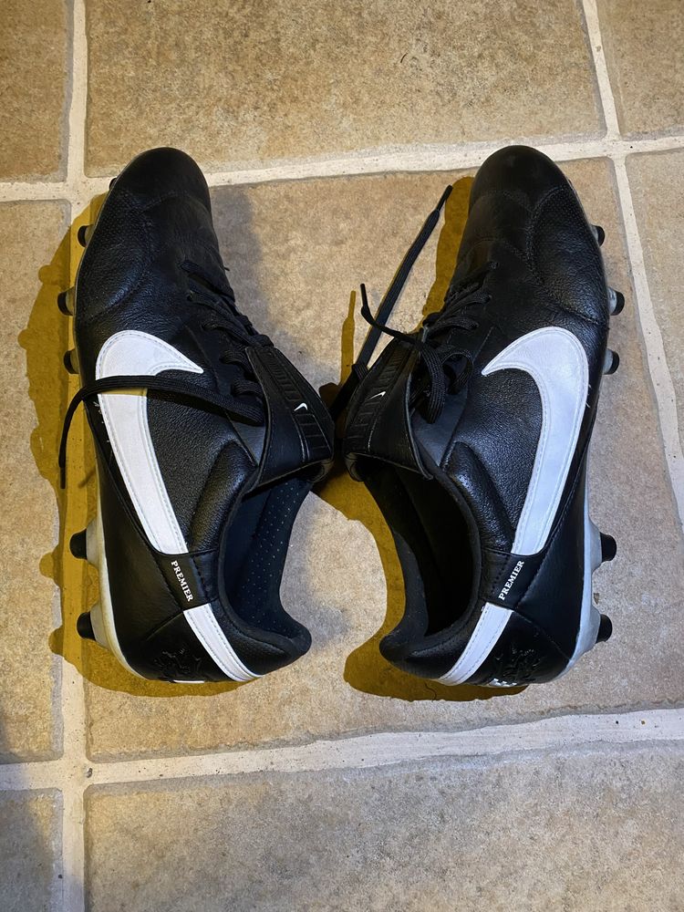 Vendo chuteiras Nike Premier 3