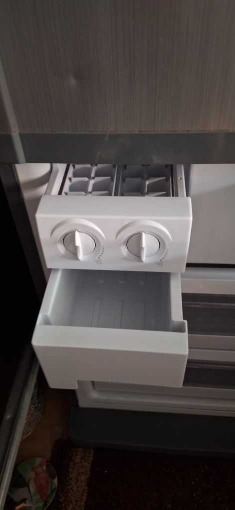Chłodziarko zamrażarka SAMSUNG
