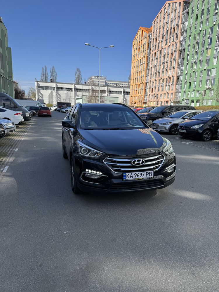 Продам Hyundai Santafe