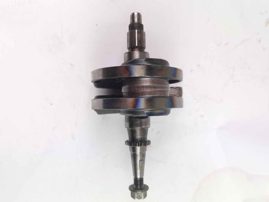 Yamaha yzf 250 08r wał korbowy