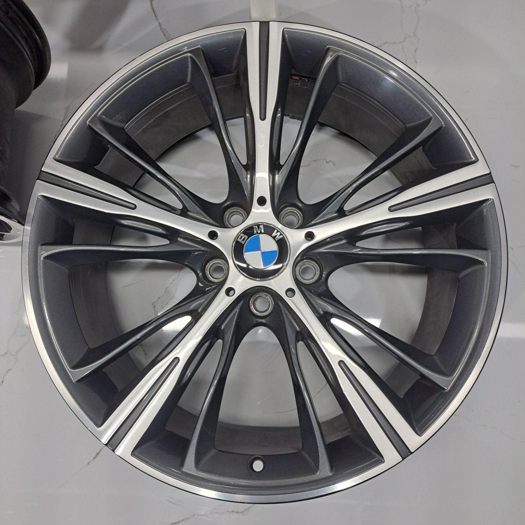 Jantes 20" originais BMW série 3 4F30 F31 F36 pack M style 660 5x120