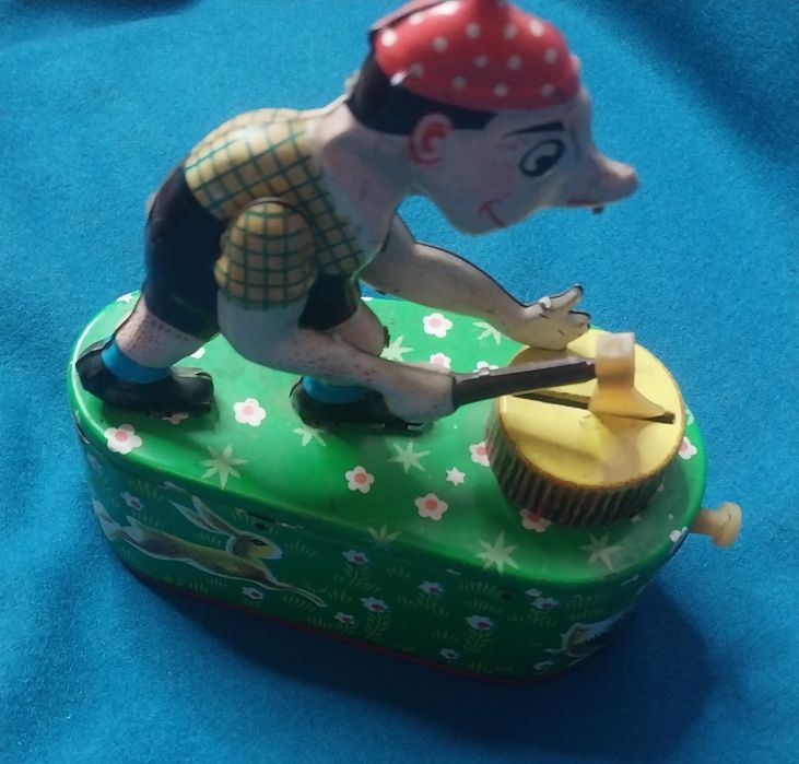 Копилка ГДР лесоруб из жести