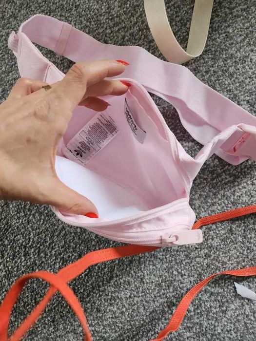 Nerka adidas rozowa pudrowy jasny