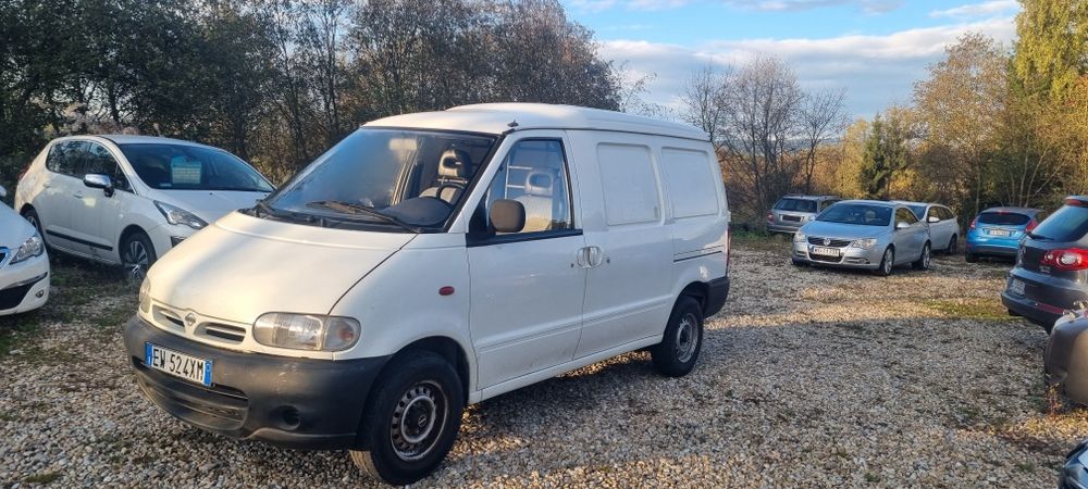 Nissan vanette 2.3 d zero korozji