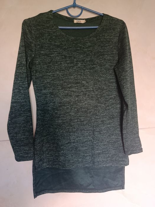 Отдам кофточку пол лосины  размер S