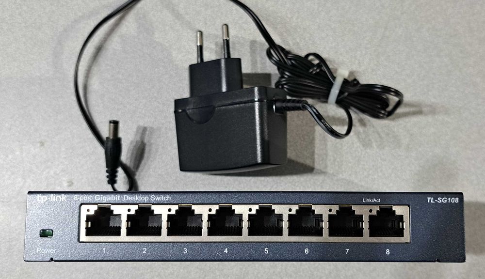 8 Switches de Rede - [LER DESCRIÇÃO]