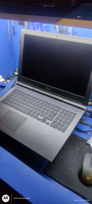 Dell5587 15,6FHD IPS CoreI5 8300H DDR4 16Gb VK-GTX 1050,4Gb SSDm2 512