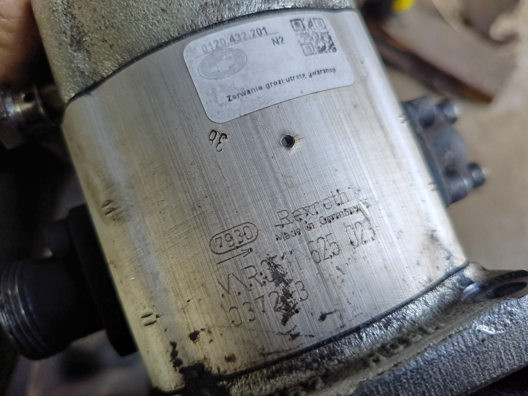 Silnik wentylatora chłodnicy Rexroth, Sauer Bibus 19.2L