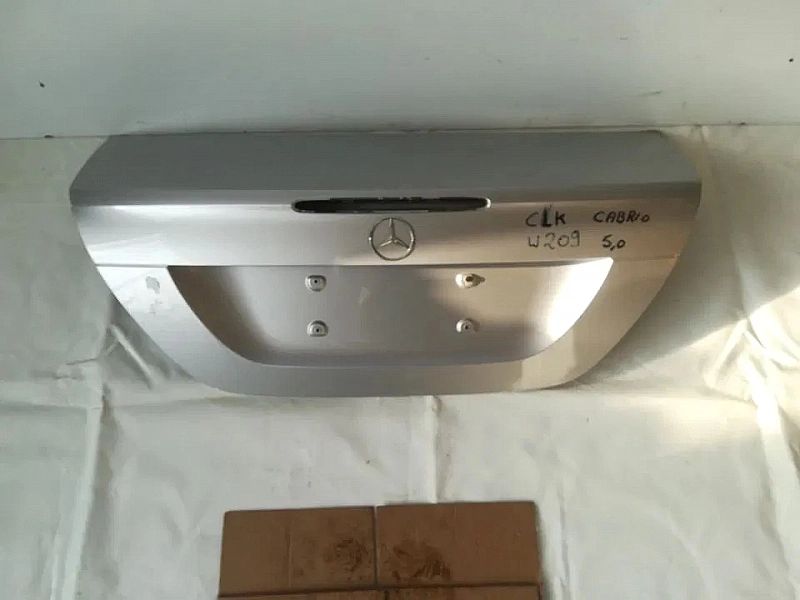 pokrywa bagażnika Mercedes W209