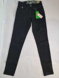 Nowe spodnie jeansowe czarne Cecil r. 32