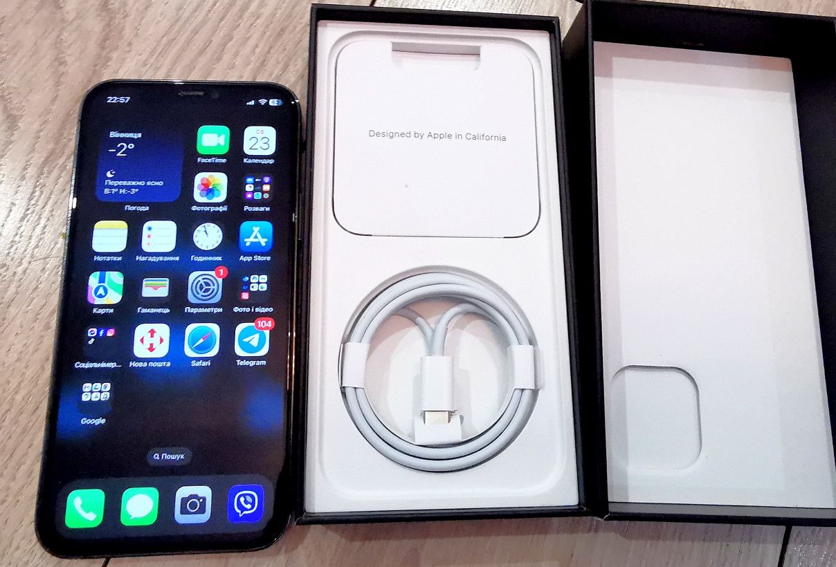 Продам iPhone 12 pro 256gb