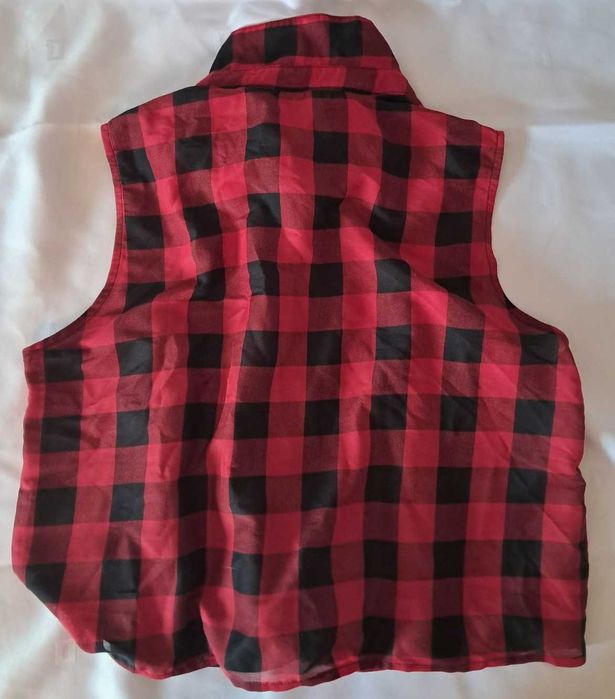 Bluzka w czerwono-czarną kratkę