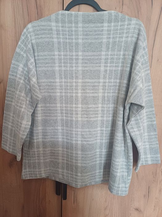 Sweter nowy z metką Quiosque szary