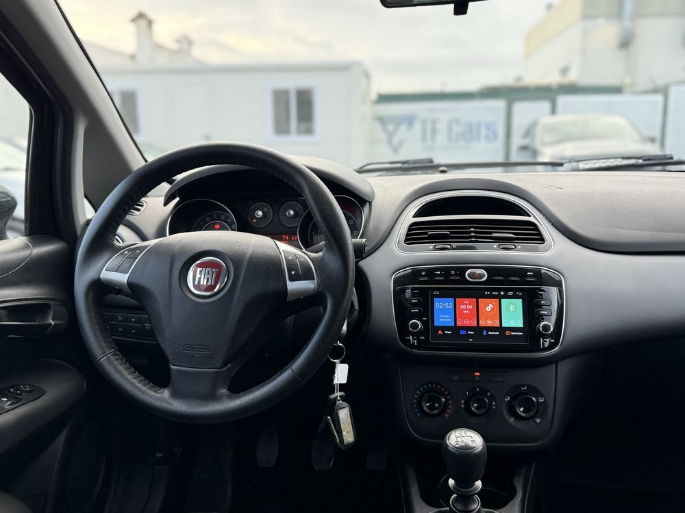 Fiat Punto Evo 1.2 / 160.000km / Apple Carplay