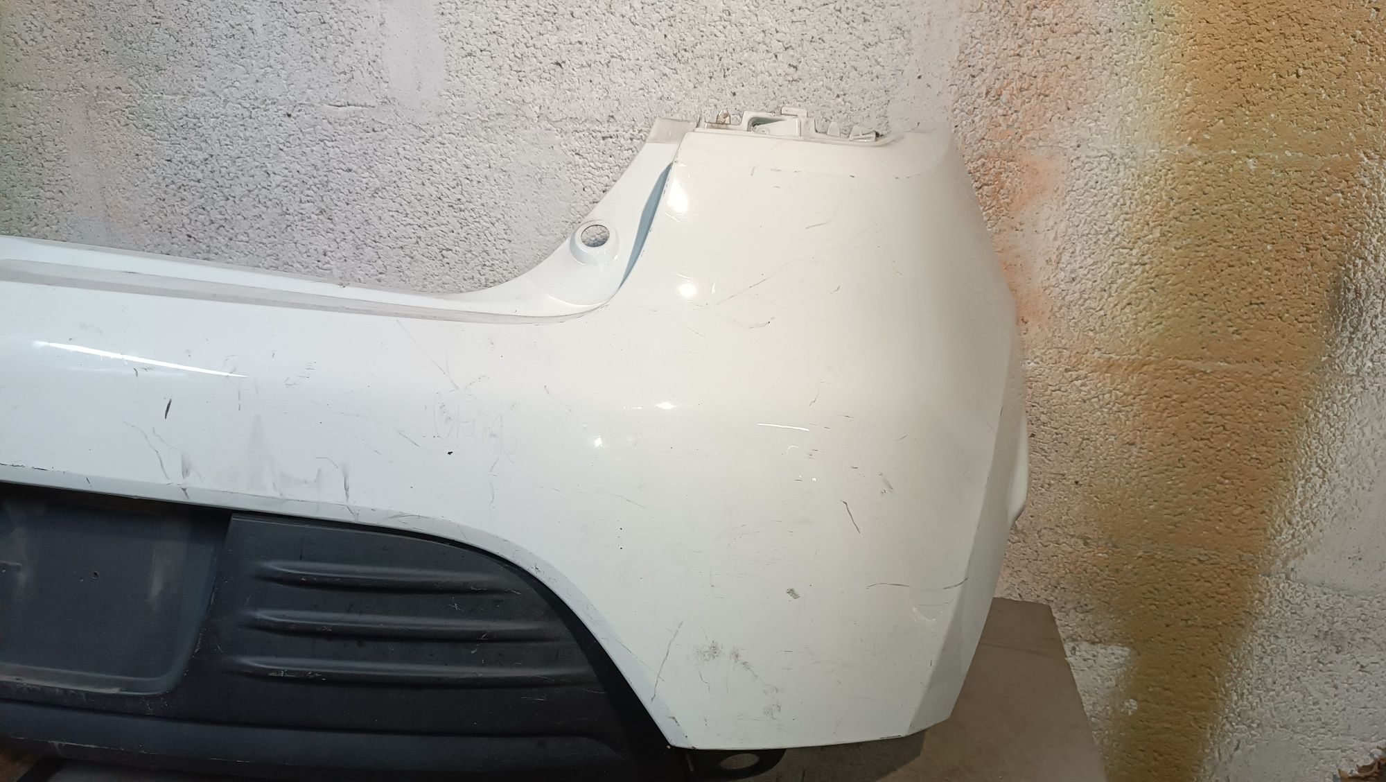 Vendo parachoque de trás Renault Clio 4 ano 2014/19