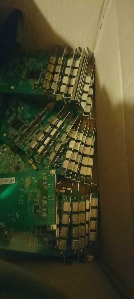 Karta przechwytująca 4 x HDMI PCI-E możne być większa ilosc