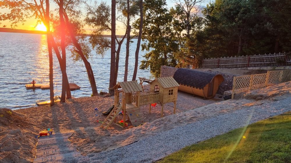 Dom "Nad Jeziorem" plaża, sauna, bania, Mazury, Kruklanki.