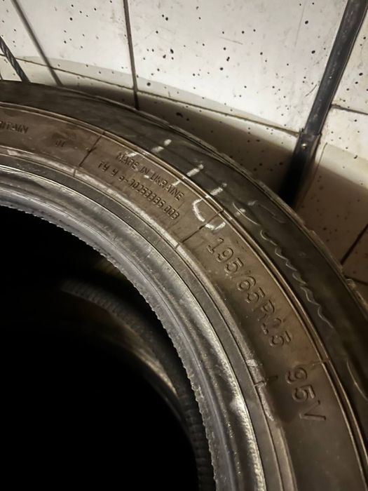 Продам літню гуму р15