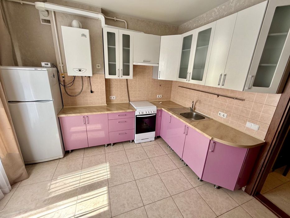 Здається 1 кімната новобудова вул.Відінська