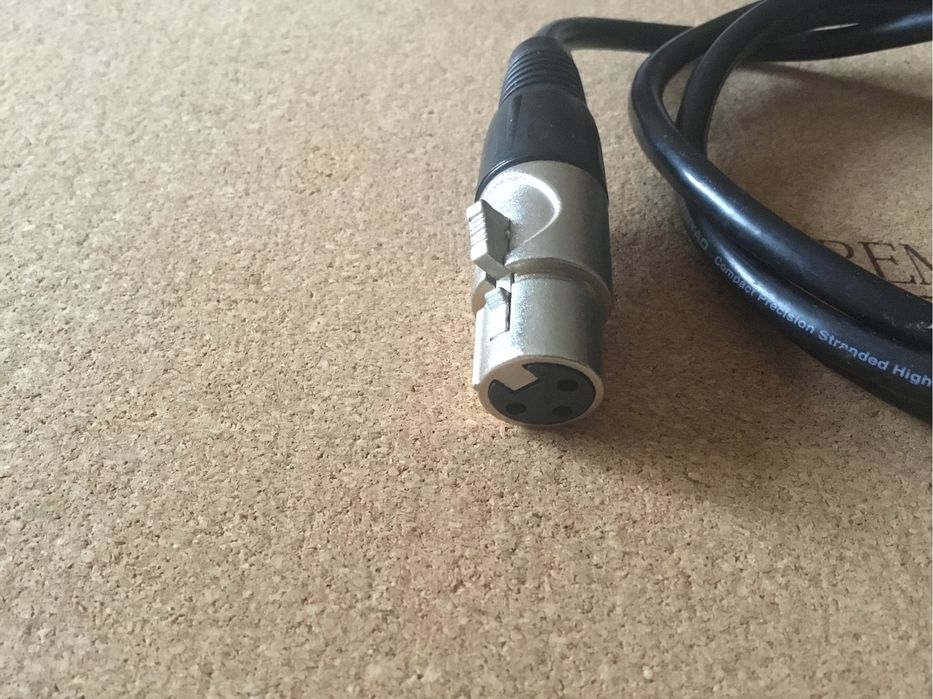 Музыкальный(инструментальный)микрофонный кабель XLR/XLR