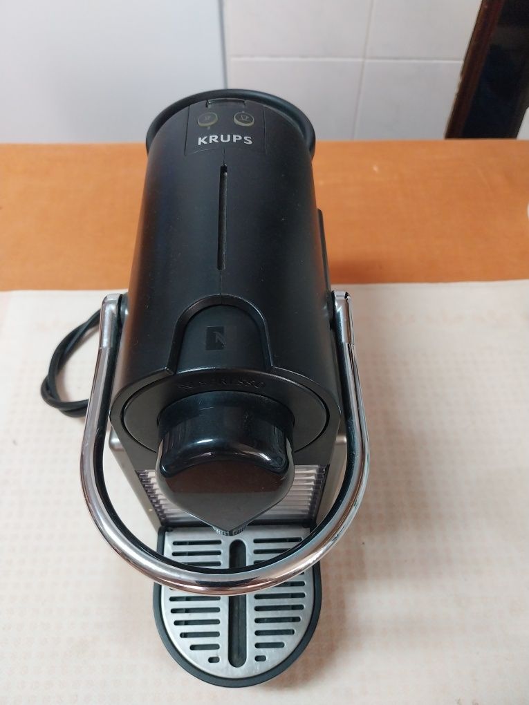 Máquina café nespresso krups