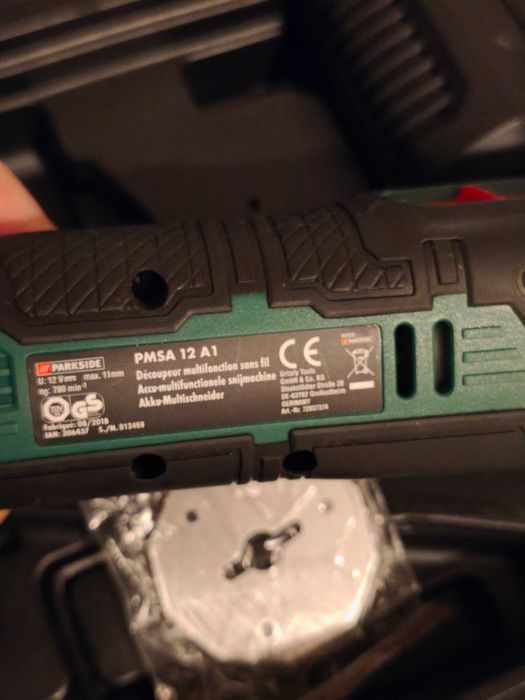 Tesoura de lâmina 12V Completa Parkside * NOVA *