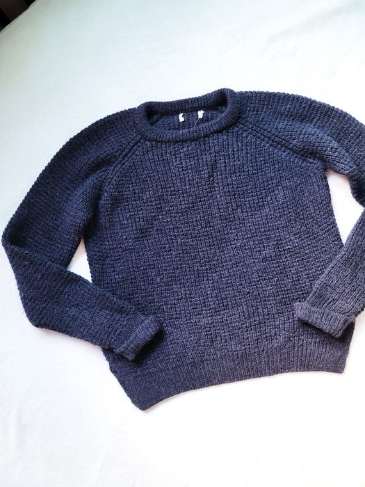 Granatowy sweter z alpaka wełniany puszysty miękki
