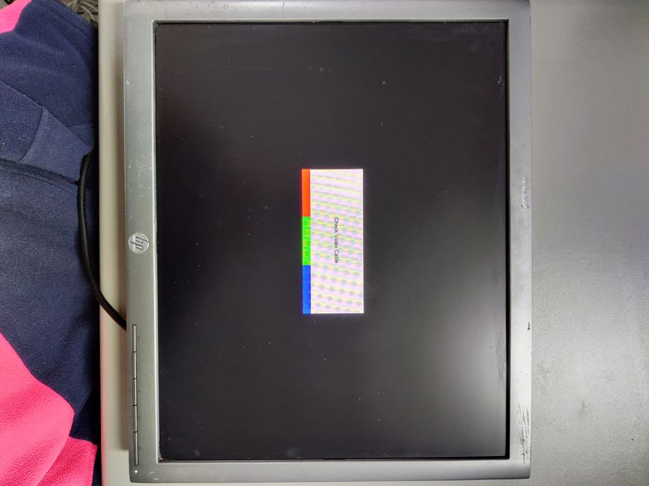 Monitor HP E190i IPS Display