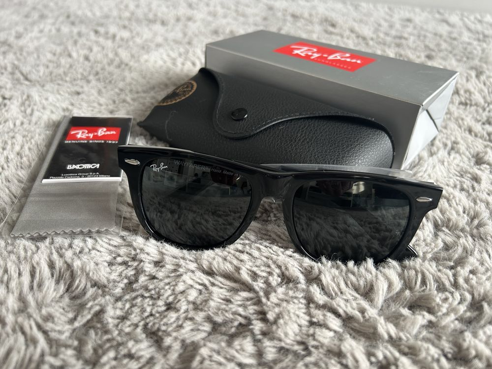 Okulary przeciwsłoneczne Ray Ban Model Wayfarer