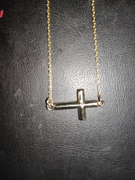 Złoto 585 złota celebrytka krzyżyk boczny cena hit