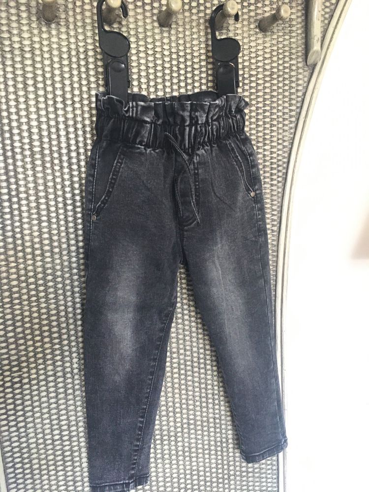Стильні чорні джинси на резинці 4-5 роки Grace 104-110