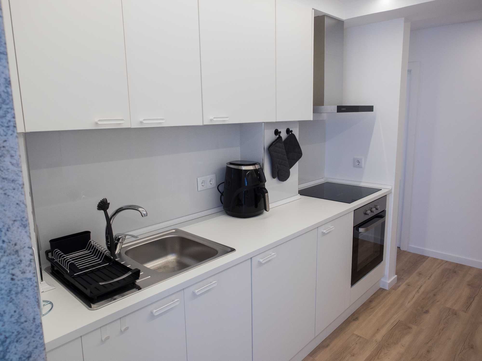 Quarto para estudante feminina – 10,5 m² com A/C! – Moscavide