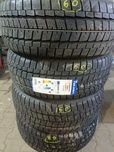Nowe opony zimowe 235/60/17c Falken