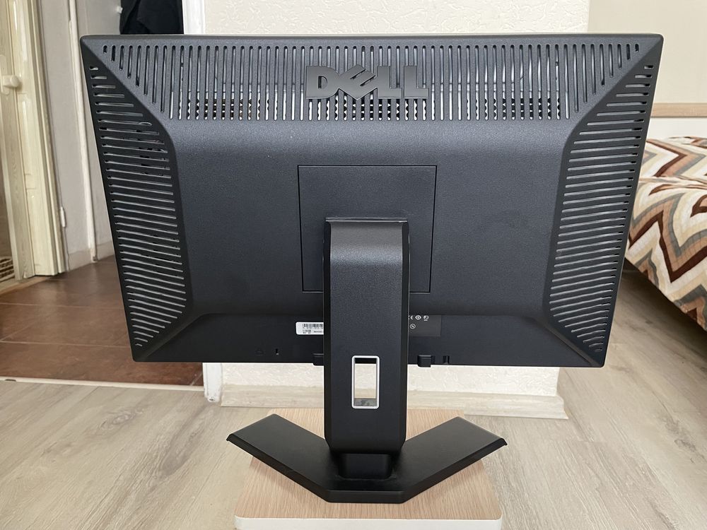 Monitor Dell e228wfp