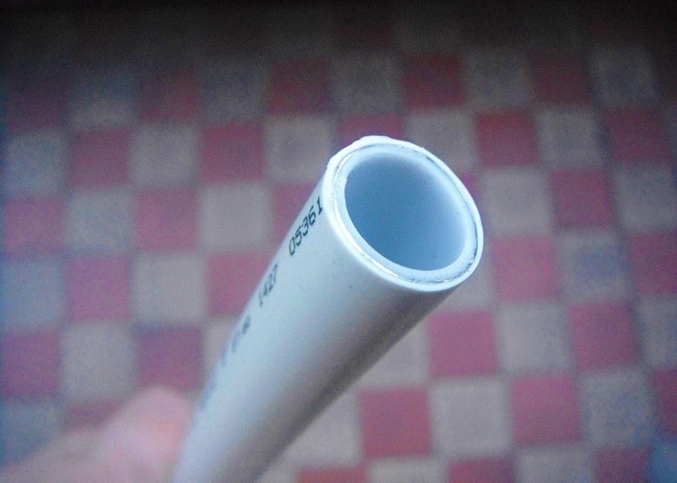 металлопластиковая труба для водоснабжение и теплого пола