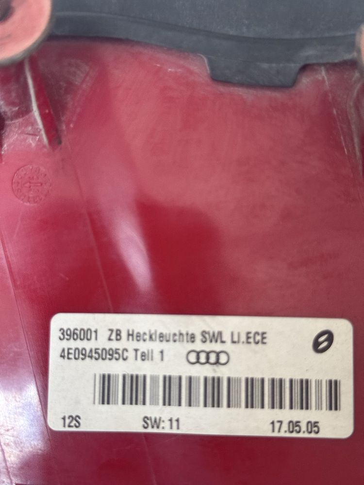 Lampa lewy tyl w blotnik Audi A8, S8 D3