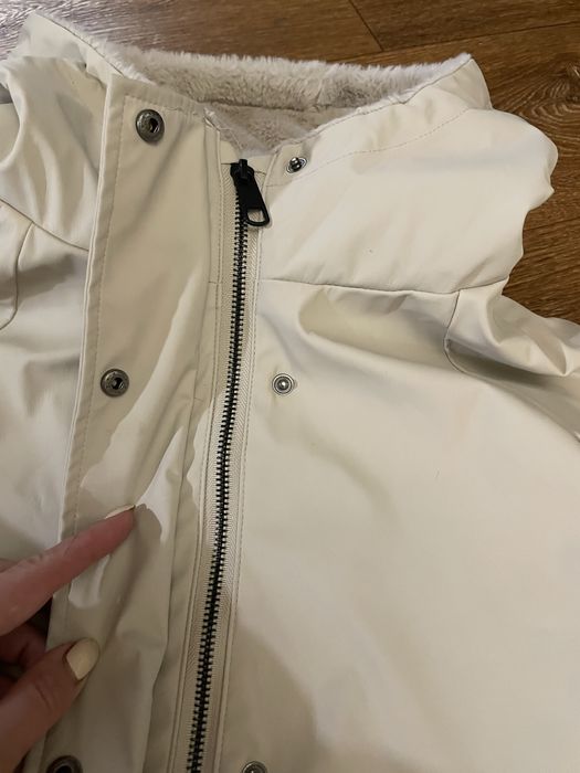 Парка. Куртка дощовик Zara
