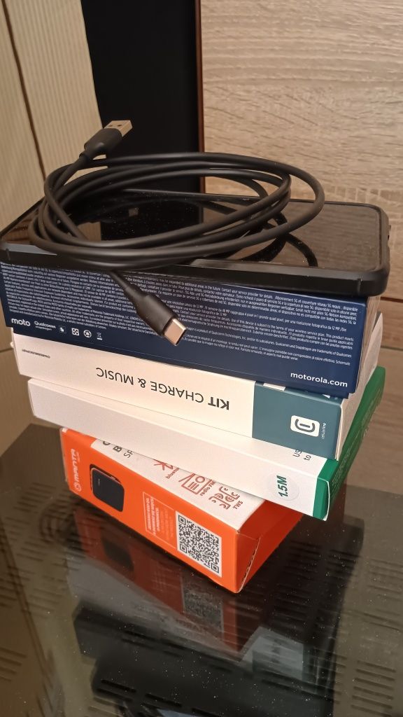 Motorola G50 + głośnik bluetooth +
