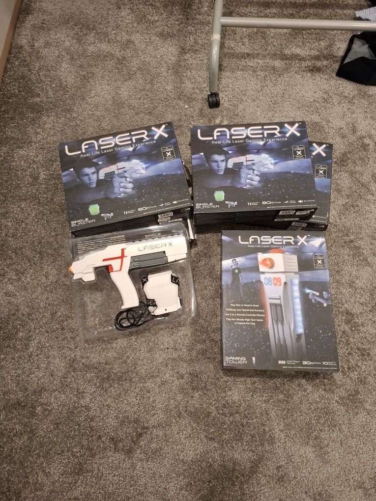 Laser X -4 pistolety + wieża