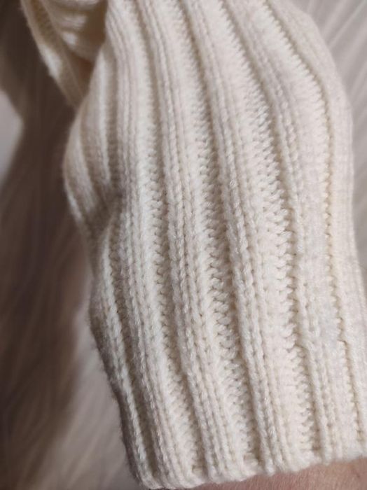 Мужской свитер .