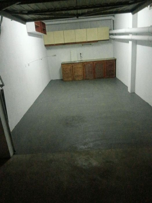 Garagem em vale do cobro