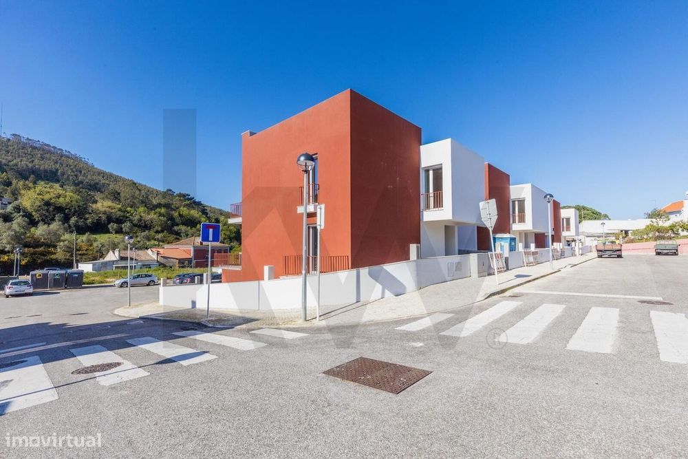 Moradia T4 em Cabeço de Montachique, Lousa a 20Kms de Lisboa