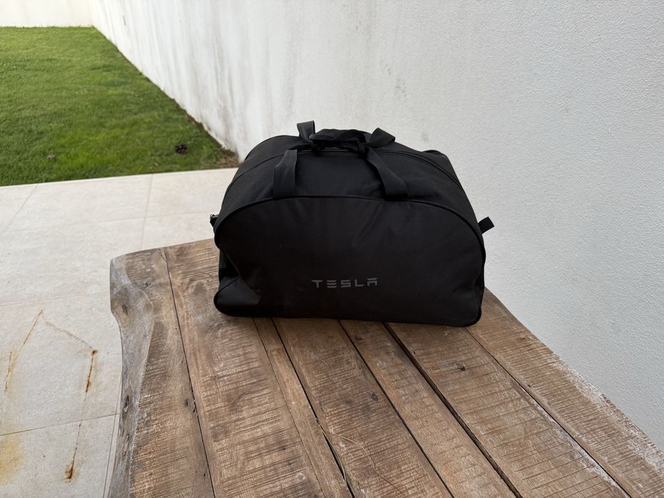 Capa de Proteção para Tesla Model 3