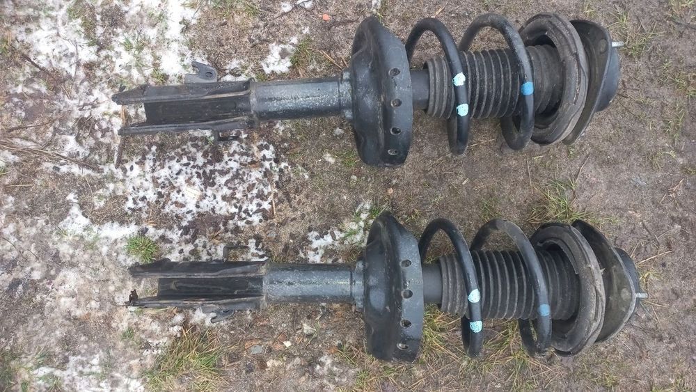 amortyzatory przód subaru forester 4 iv sj